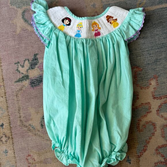 Smocked Disney Princess Bubble - Picture 1 of 2